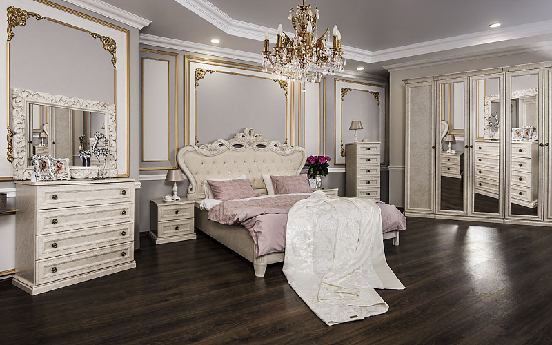 Кровать  с мягким изголовьем  1800х2000